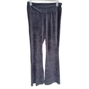 NWOT No Boundaries Medium Gray Ribbed Velvet Pants